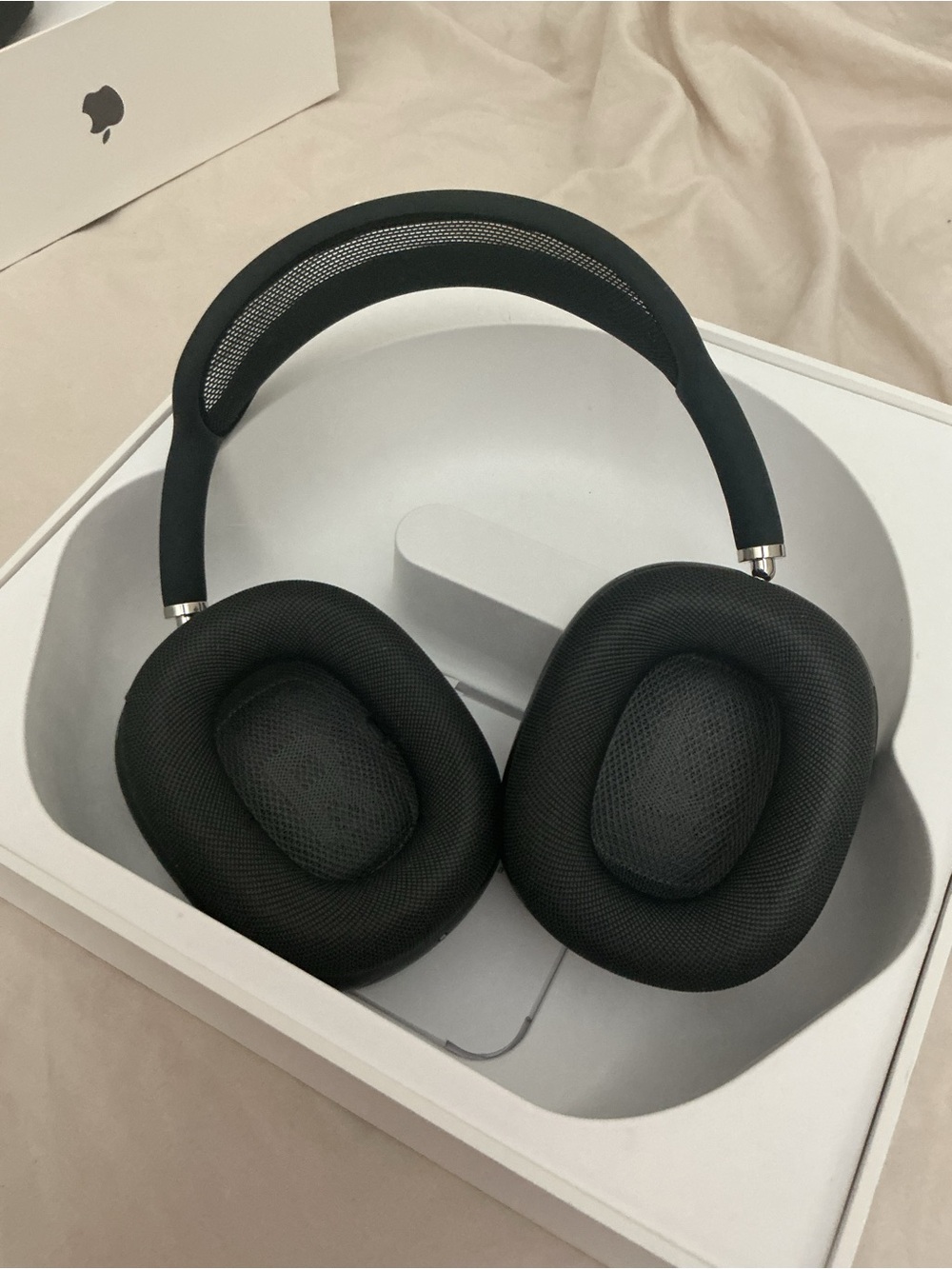 Apple Black Over-Ear Wireless Headphones